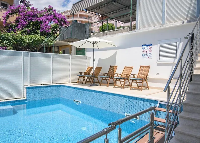 Mastelic With Pool Next To The * Trogir