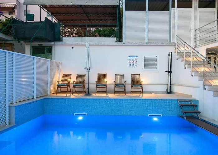 Apartment Mastelic With Pool Next To The *